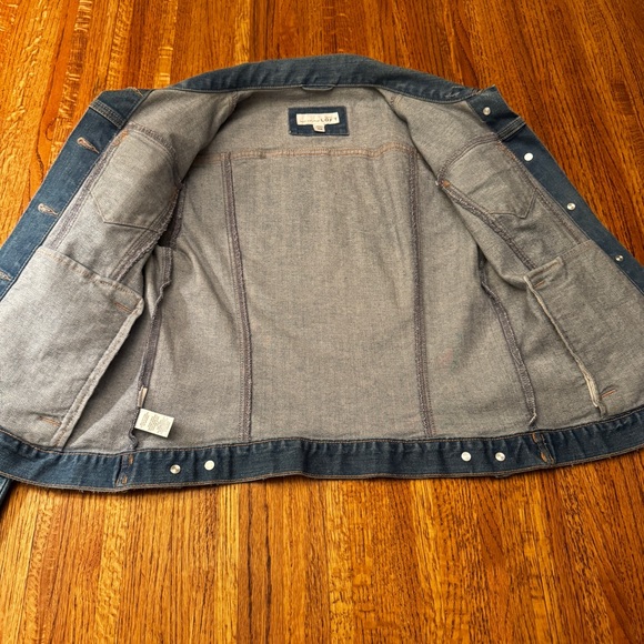 Ann Taylor Loft distressed jean jacket, size extra small - Picture 4 of 12
